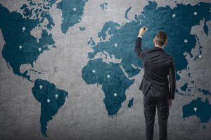 Imagem de destaque do curso COMÉRCIO EXTERIOR E RELAÇÕES INTERNACIONAIS