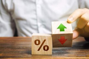 Imagem de destaque do curso ECONOMIA E NEGÓCIOS