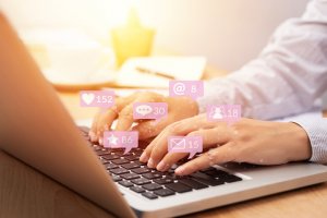 Imagem de destaque do curso MBA EM COMUNICAÇÃO E MARKETING DIGITAL