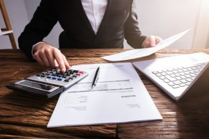 Imagem de destaque do curso DIREITO EMPRESARIAL E GOVERNANÇA CORPORATIVA