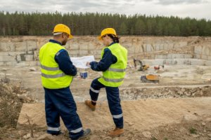 Imagem de destaque do curso SEGURANÇA DO TRABALHO E MEIO AMBIENTE