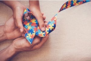 Imagem de destaque do curso TRANSTORNO DO ESPECTRO AUTISTA (TEA) - 12 MESES