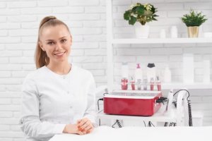 Imagem de destaque do curso FARMÁCIA ESTÉTICA