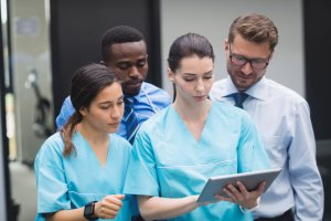 Imagem de destaque do curso VIGILÂNCIA SANITÁRIA EM SAÚDE PÚBLICA