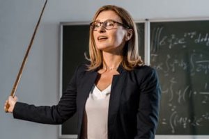 Imagem de destaque do curso METODOLOGIA DO ENSINO DA MATEMÁTICA E DA FÍSICA