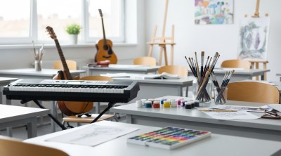 ENSINO DE ARTE E MÚSICA